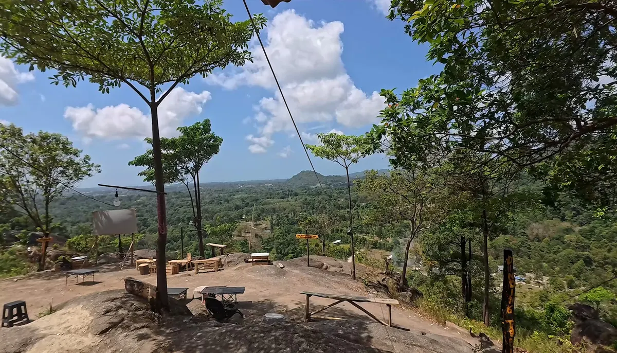 Rekomendasi 15 Tempat Wisata Menarik di Bangka Belitung